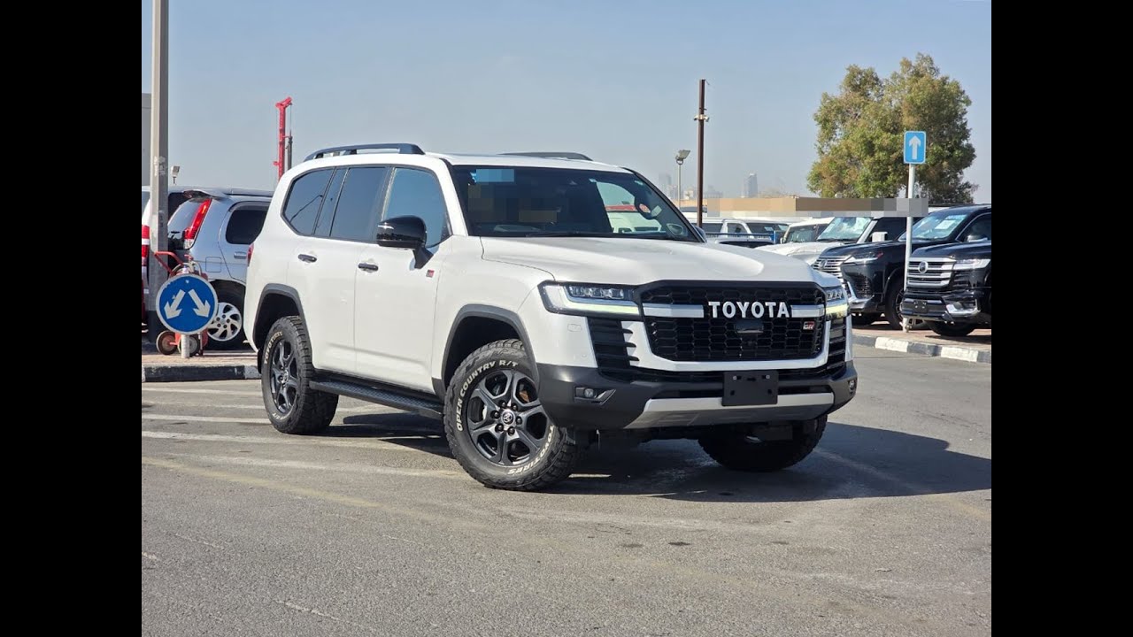 Toyota Land Cruiser 2022 TOYOTA LAND CRUISER RHD 3.3 CC DIESEL AUTOMATIC GR.S(PM32705) video