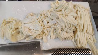 ①本日の無添加ごはん。薄力粉と水と塩だけで作るうどん。麺棒なしでもいけます。皇暦2686年5月12日撮影。