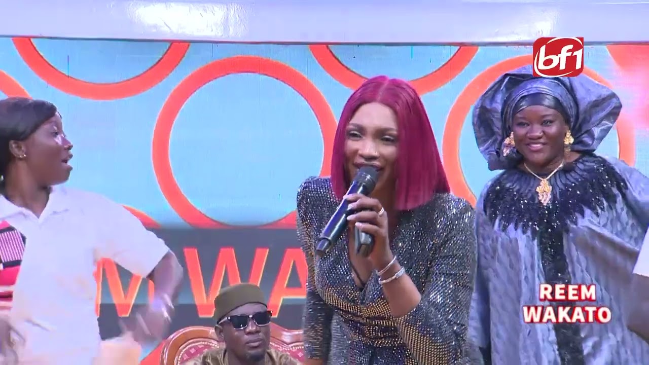 Miss Maya et Walilay font danser le public de Reem Wakato avec leur titre " Beb-sanré "