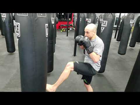 Stopping a Bag from Swinging