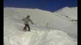 preview picture of video 'Darren Freestyle ski 360° Cross Accident X-Miss'
