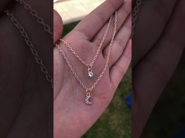 Vídeo relacionado con BISONBLUE Collar Mujer Colgante Regalo Accesorios Moda Regalos Collar De Cadena Larga con Colgante De Estrella Y Luna para Mujer, Boda, Goldmoon