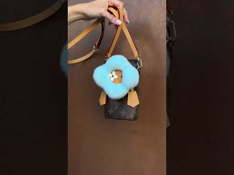 Сумка кейс для телефона Vivienne Phone Blue Pouch - фото 1 - id-p2680070568