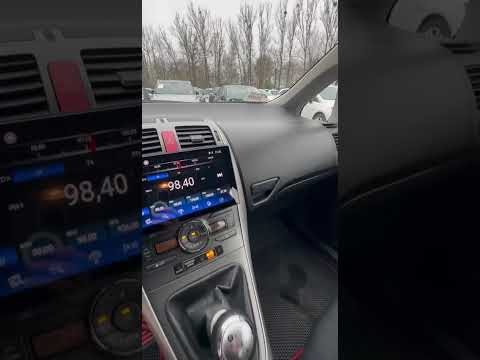 фото toyota auris i 0