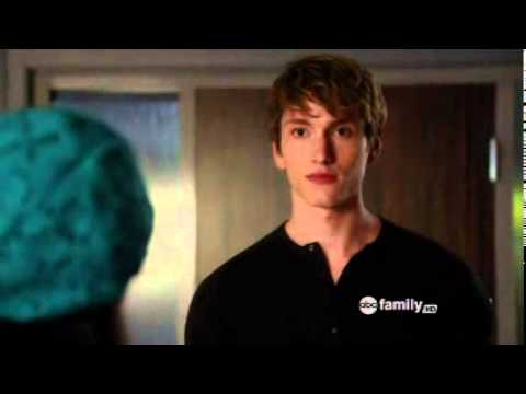 Amy & Alek talking about Chloe // ''You like her...''