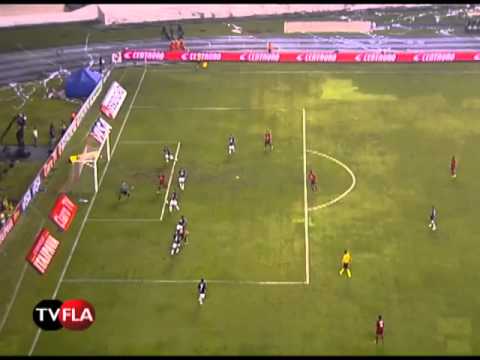 Veja o golaço de Rafinha no jogo contra o Remo