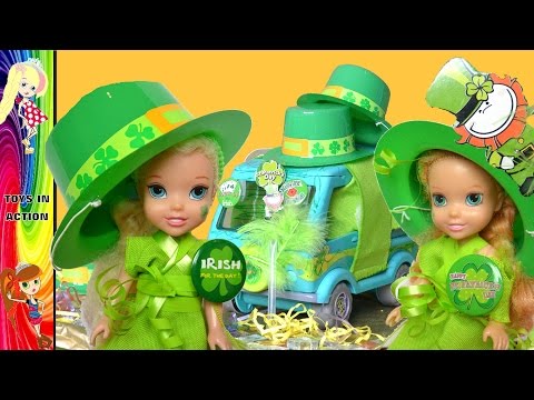 Anna and Elsa Celebrate St Patrick's Day! Leprechaun Gems Pinching & Parades! Toddlers Toys & Dolls