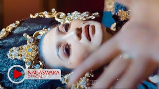 Download lagu Fitri Carlina X RPH - Sandiworomu Luar Biasa (DJ Donall Remix) (NAGASWARA) mp3 Download lagu Fitri Carlina X RPH - Sandiworomu Luar Biasa (DJ Donall Remix) (NAGASWARA) mp3