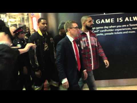 Drake arrives at the Toronto Raptors' Drake Night press conference (4K)