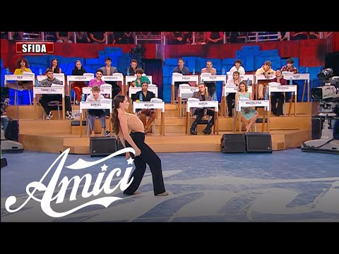 Amici 22 - Rita - Young and beautiful - Sfida