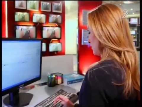 Celebrating Hebrew Wikipedia 10th anniversary with Channel 2 - Keren Marciano