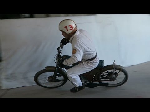 3. Simson SR2 Indoor Rennen im Kontor Dessau Alten - 2015