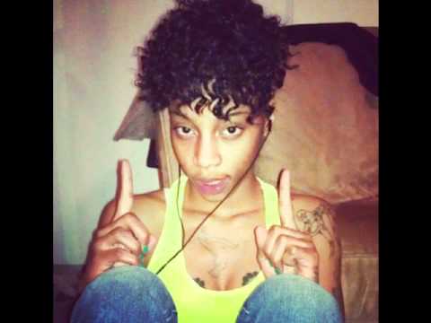 Sasha Go Hard Feat. Dreezy - I Ain't No Hitta