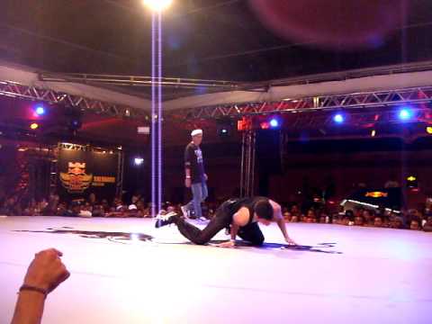 Red Bull BC One - Klesio vs Lil G - Qualify Salvador