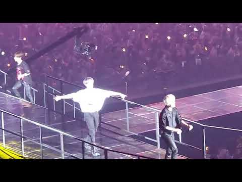 Stray Kids | Honey LEEKNOW & IN, CHEESE | 220917 2nd World Tour “MANIAC” Seoul Special (UNVEIL 11)