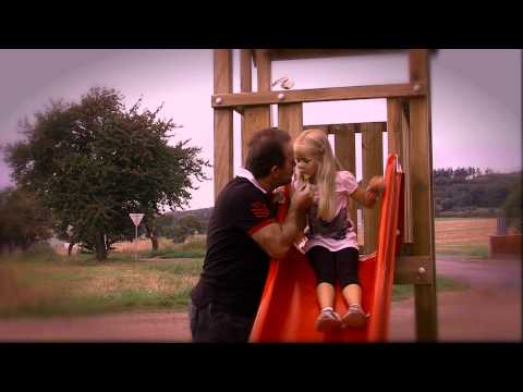 Jakub Smolík Říkej mi táto