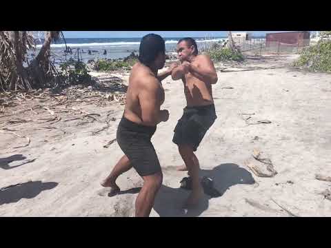 NAURUAN FIGHT 10SECOND
