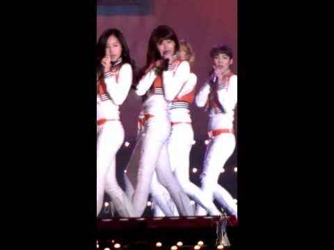 [Fancam] 100327 Jessica SNSD - Oh!@Mister World 2010 Final