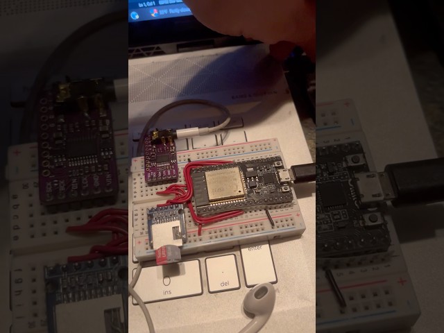 Vídeo relacionado con VOANZO Módulo PCM5102 Placa de decodificación de Audio DAC Convertidor Digital a analógico Módulo de Audio Digital sin pérdida Adecuado para módulo de Voz Arduino
