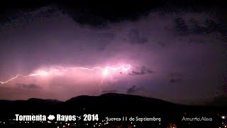 preview picture of video 'Cazando Tormentas ⚡ ☁ 2014 Jueves 11 Septiembre 20º /5:27am Amurrio,Alava'