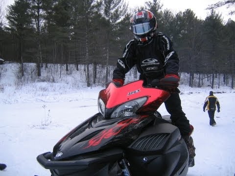 FAST Yamaha Apex  vs.  NEW SKi-Doo 800 E-TEC