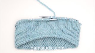 Video thumbnail for How to work stocking stitch (in the round) – UK / US knitting style