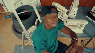 Download lagu Bad Mind by Lucky Dee mp3