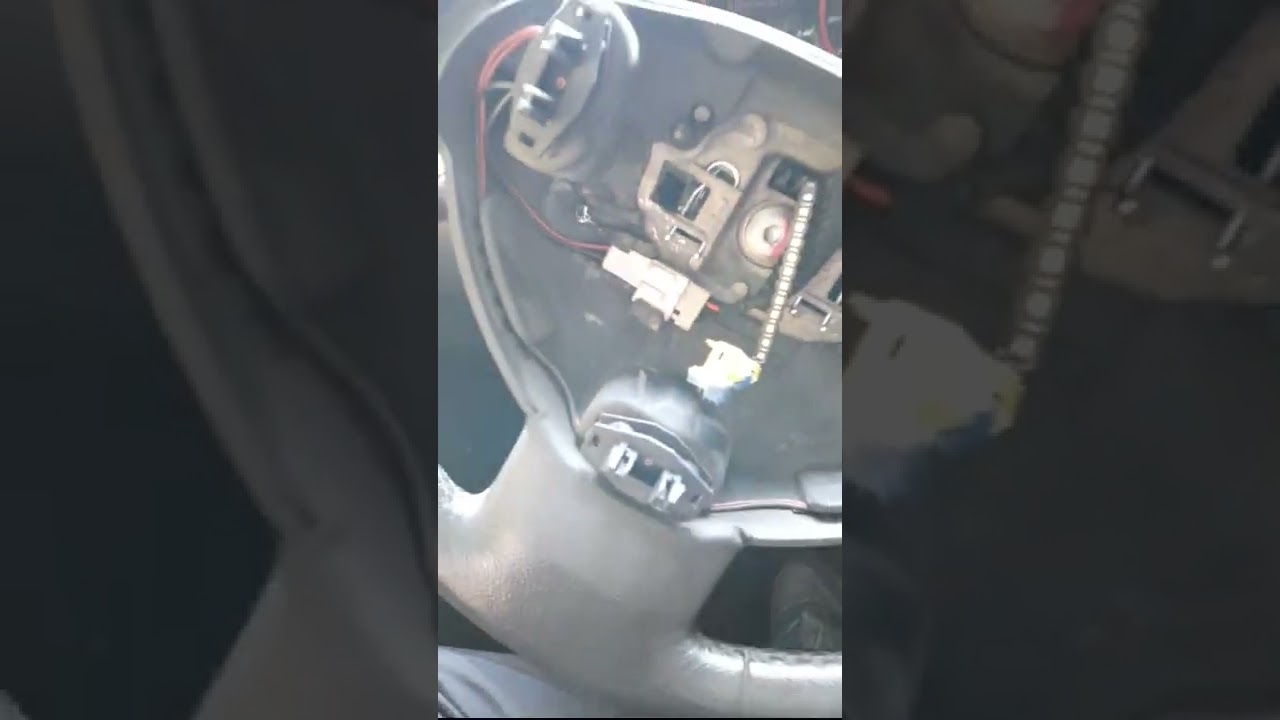 Как исправить ошибку DF003 на Renault Logan Airbag