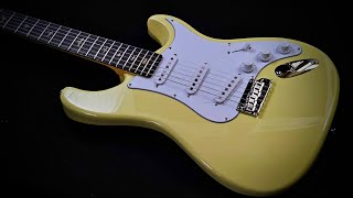 Video thumbnail for Guitar OF The Week 8:  PRS SE Silver Sky in Moon White by Steve from Boston