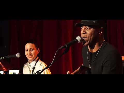 Tony Ávila en Bruselas, Científicamente negro. Concierto en Sounds Jazz Club.