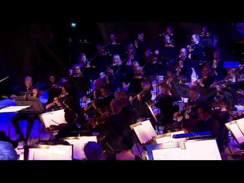 HKO Screen: Valkokangas soi