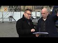 Dankbaarheidsbriefjes ophangen: Het kan  in de boom op de Parade