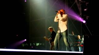 ***SENZA UN NOME*** BIAGIO ANTONACCI 16 OTTOBRE 2012 AL PALASELE-EBOLI