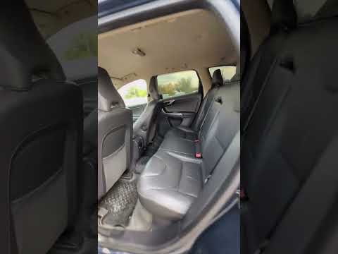 фото volvo xc60 i 0