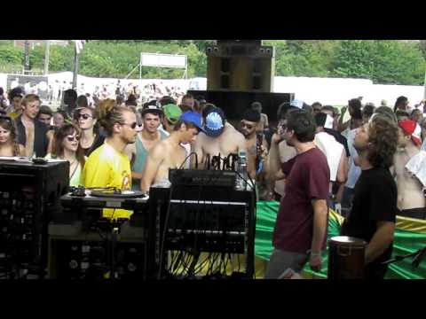 Dukes Of Skazzard @ Dubcorner Dour 2014