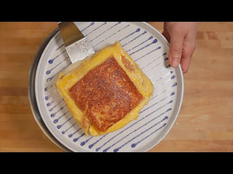 Egg sandwich with lunch meats