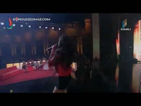 Aysel Babayeva - Sleazy Mo