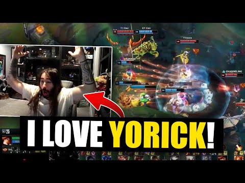 MoistCr1TiKaL Reacts To T1 Winning WORLDS AGAIN!