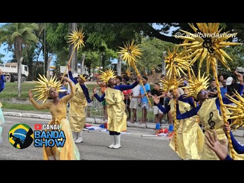 Corpo coreográfico da Banda Marcial FAMBA no concurso em Dias D'Ávila - BA 2025