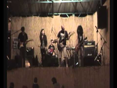 Polentone di Molare - 07 - Fall To Pieces (cover Velvet Revolver) (Live)