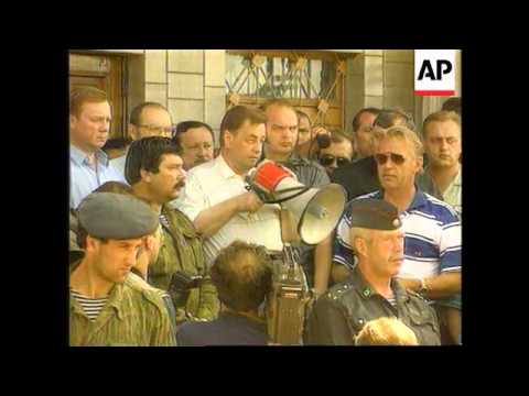 Russia - Yeltsin Sacks 3 Security Chiefs