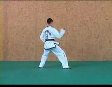 ITF Taekwon-Do Patterns (3 of 14) Chon-Ji