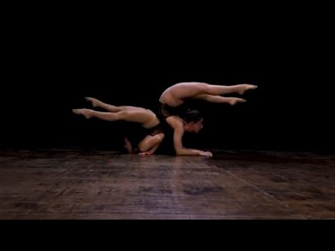 Contortion Duo - Camila Sesma & Daniela Fraga - 2022