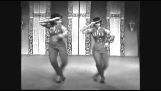Dinah Shore & Ann Miller - "Muskrat Ramble" (1957)