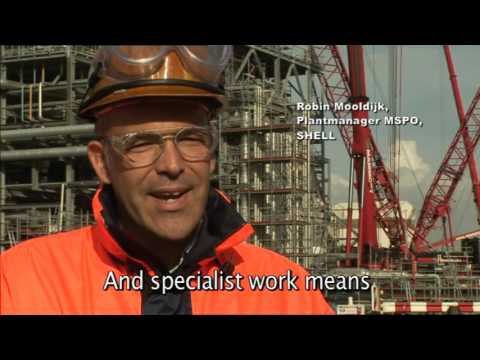 Mammoet - A major overhaul - Moerdijk and Botlek, The Netherlands (2006)