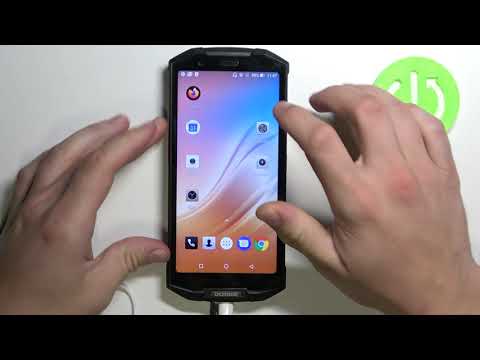 How to connect headphones to Doogee S70 - Plug in headphones