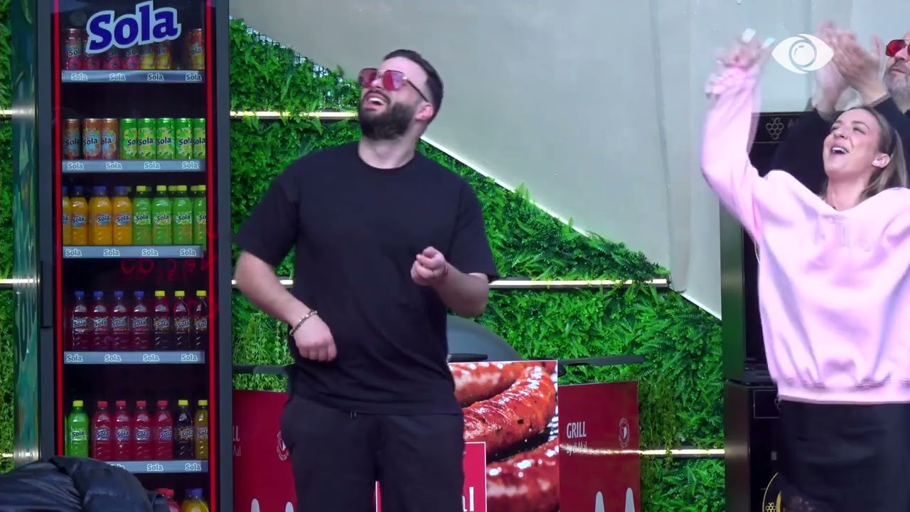 Surprizë nga ajri për Mirin, banori emocionohet