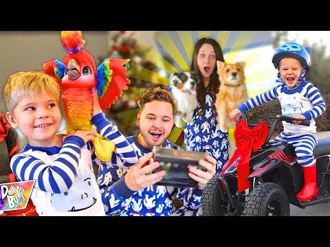 THE BEST SURPRISE!! 😮 Daily Bumps Christmas Morning Special 2018!! Video