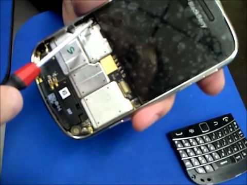 comment demonter blackberry 9900