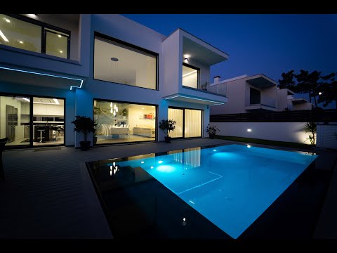 Moradia T4 Luxo na Aroeira